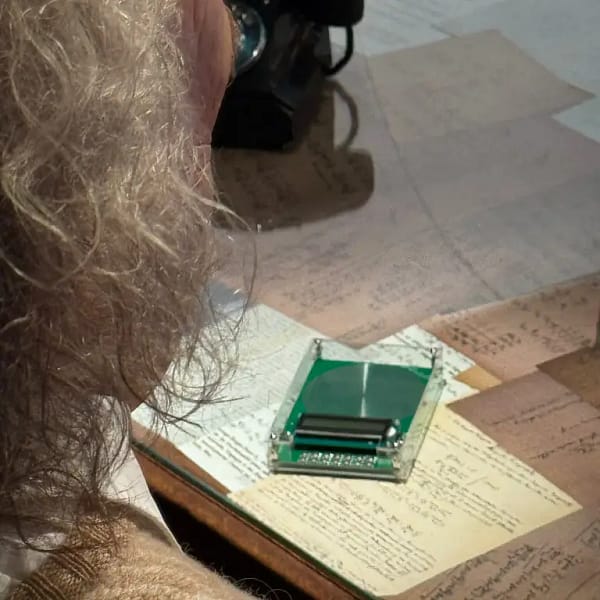 Bexxly HARMONIA – A Custom Healing Frequency Generator